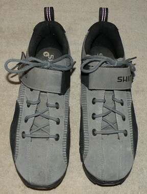 Shimano SH-MT40 Men’s Cycling Shoes EU 44 US 10 No Inner Nut Plates Black Gray
